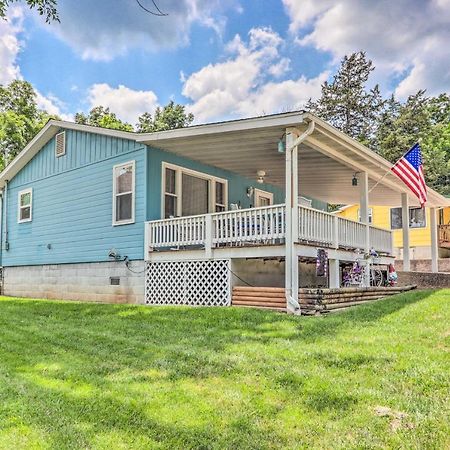 Cheerful Camdenton Cottage Steps To Lake! Экстерьер фото